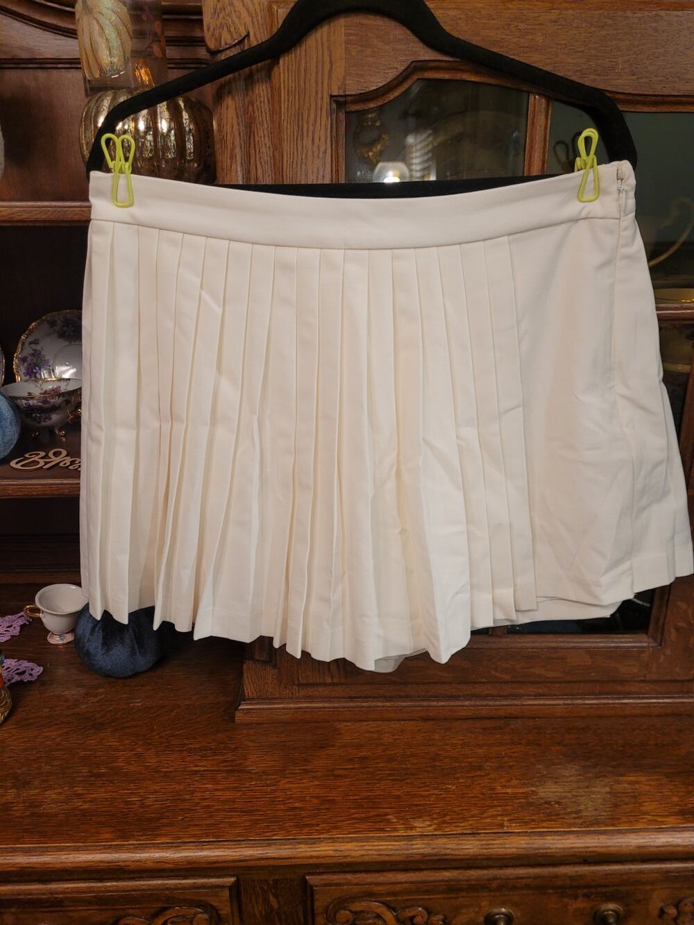 Abercrombie & Fitch Pleated Mini Skort White Size L Tennis Preppy